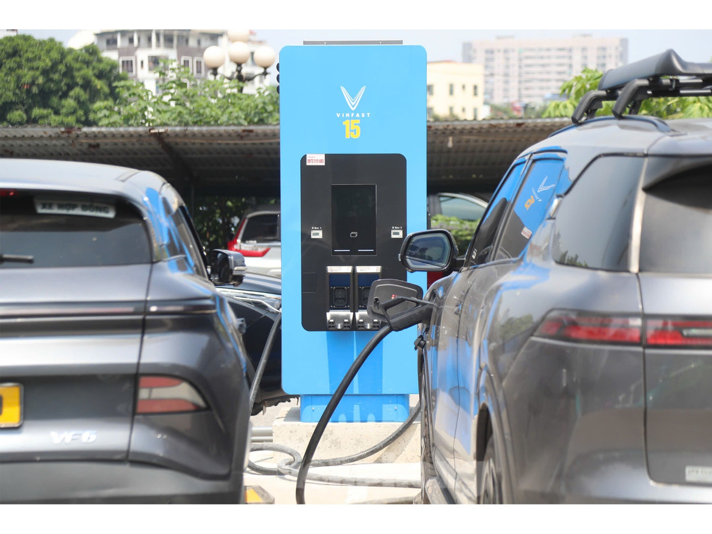 Một trụ sạc ô tô điện tại Hà Nội