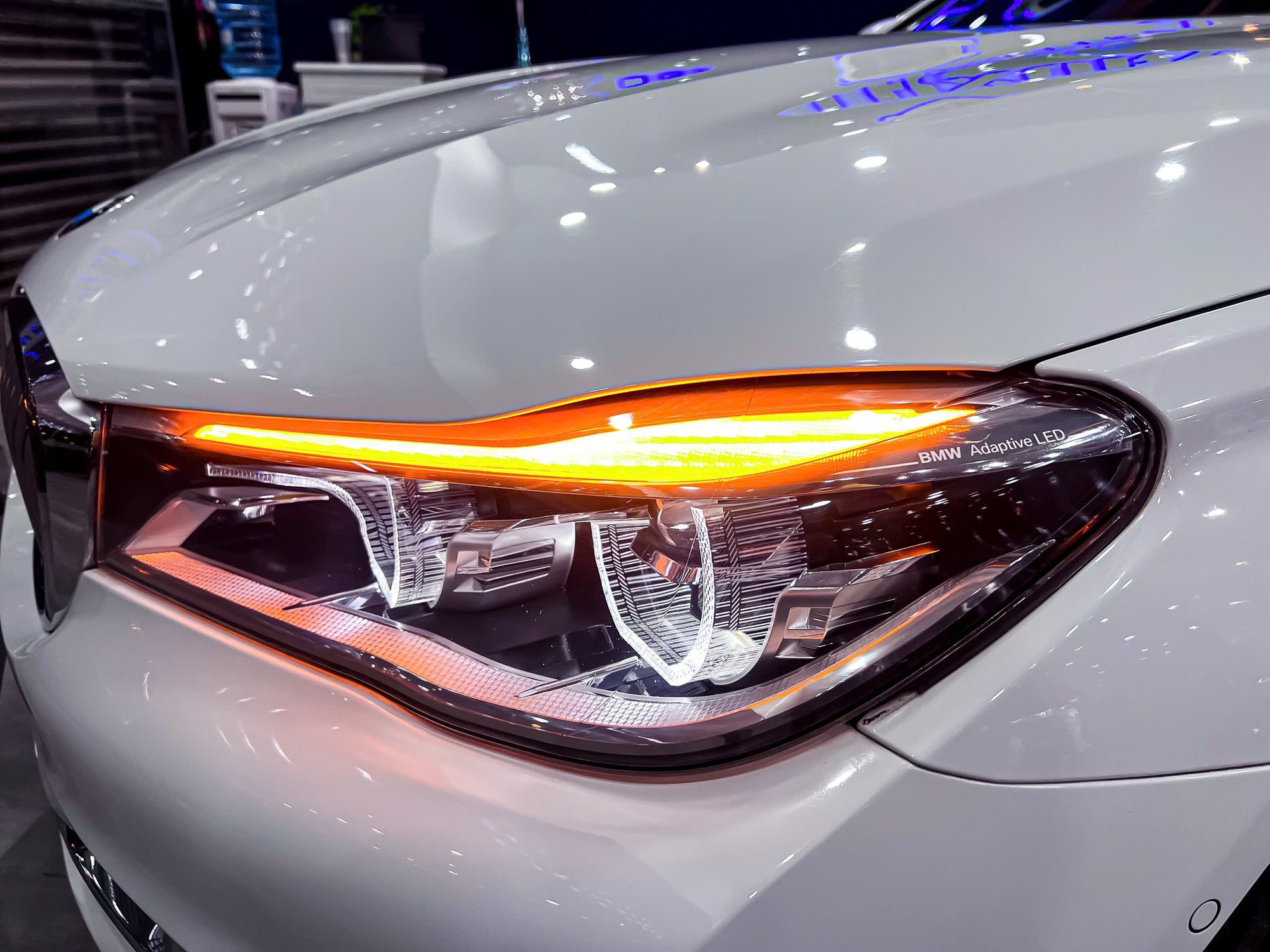Nội thất da màu kem của BMW