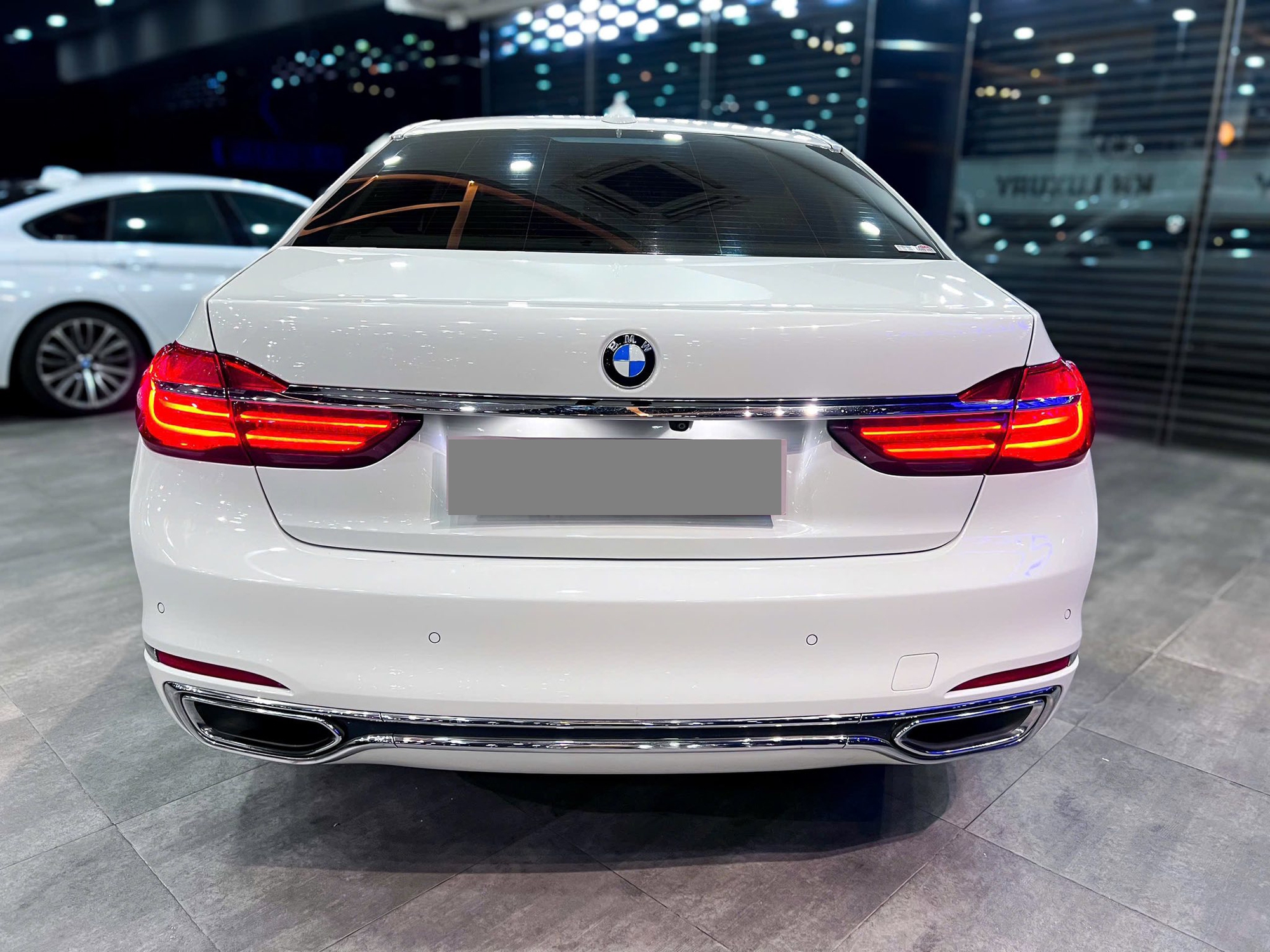 Bộ mâm thể thao cỡ lớn trên BMW