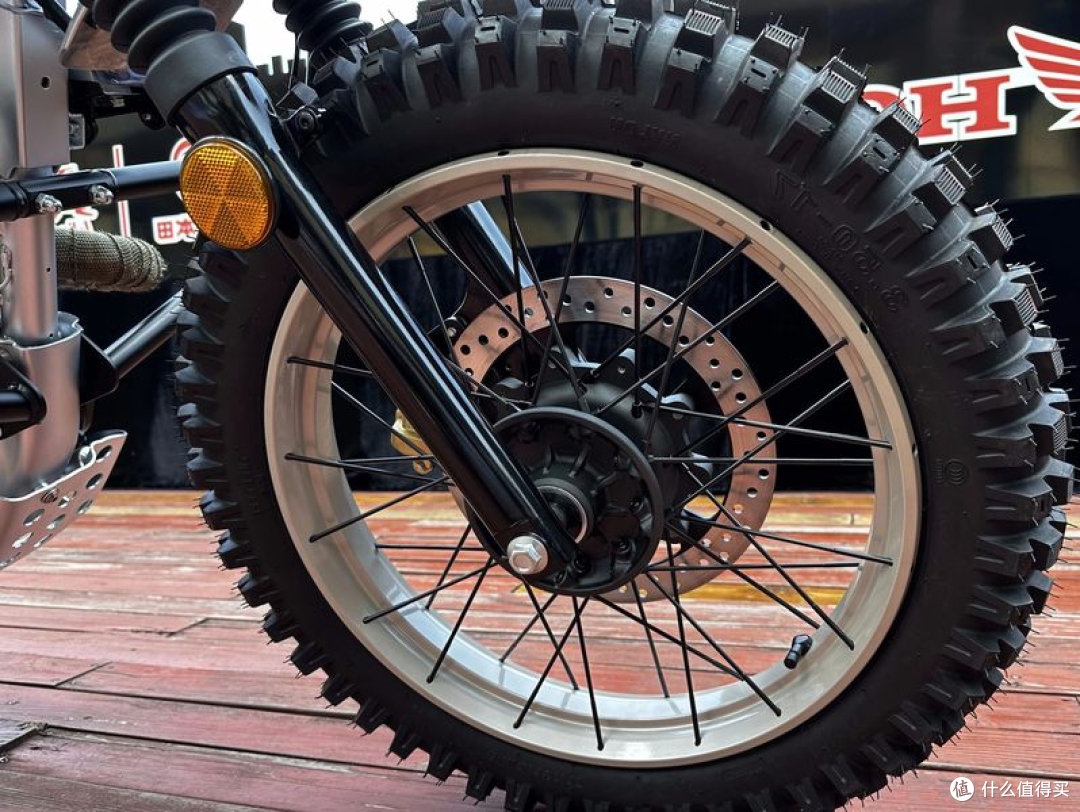Thiết kế tổng thể của CGX150 Climbing Edition