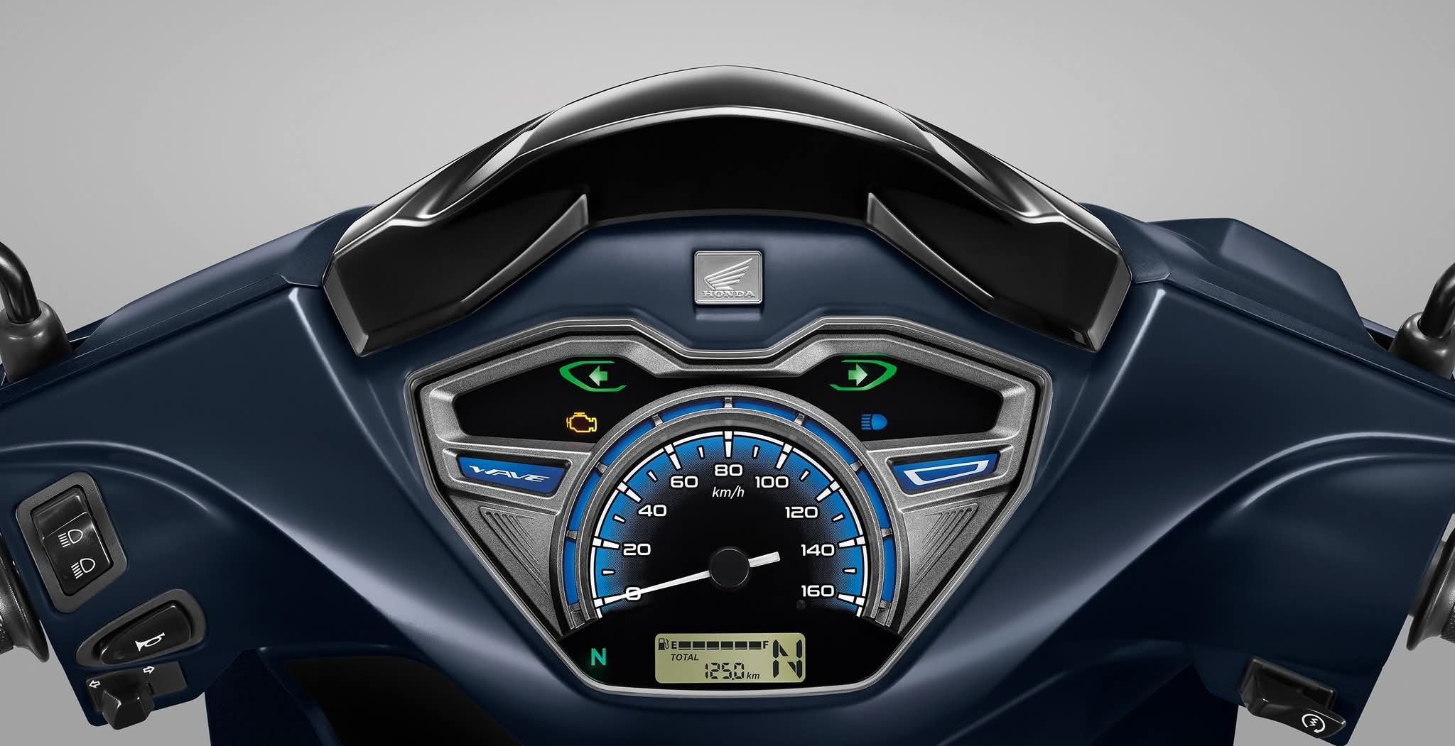 Khóa smartkey và cổng sạc USB Type-C Honda Wave 125 trang bị smartkey và USB