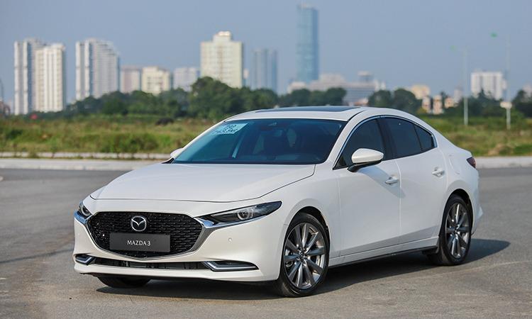 Mazda3 1 Xe sedan Mazda3 màu trắng