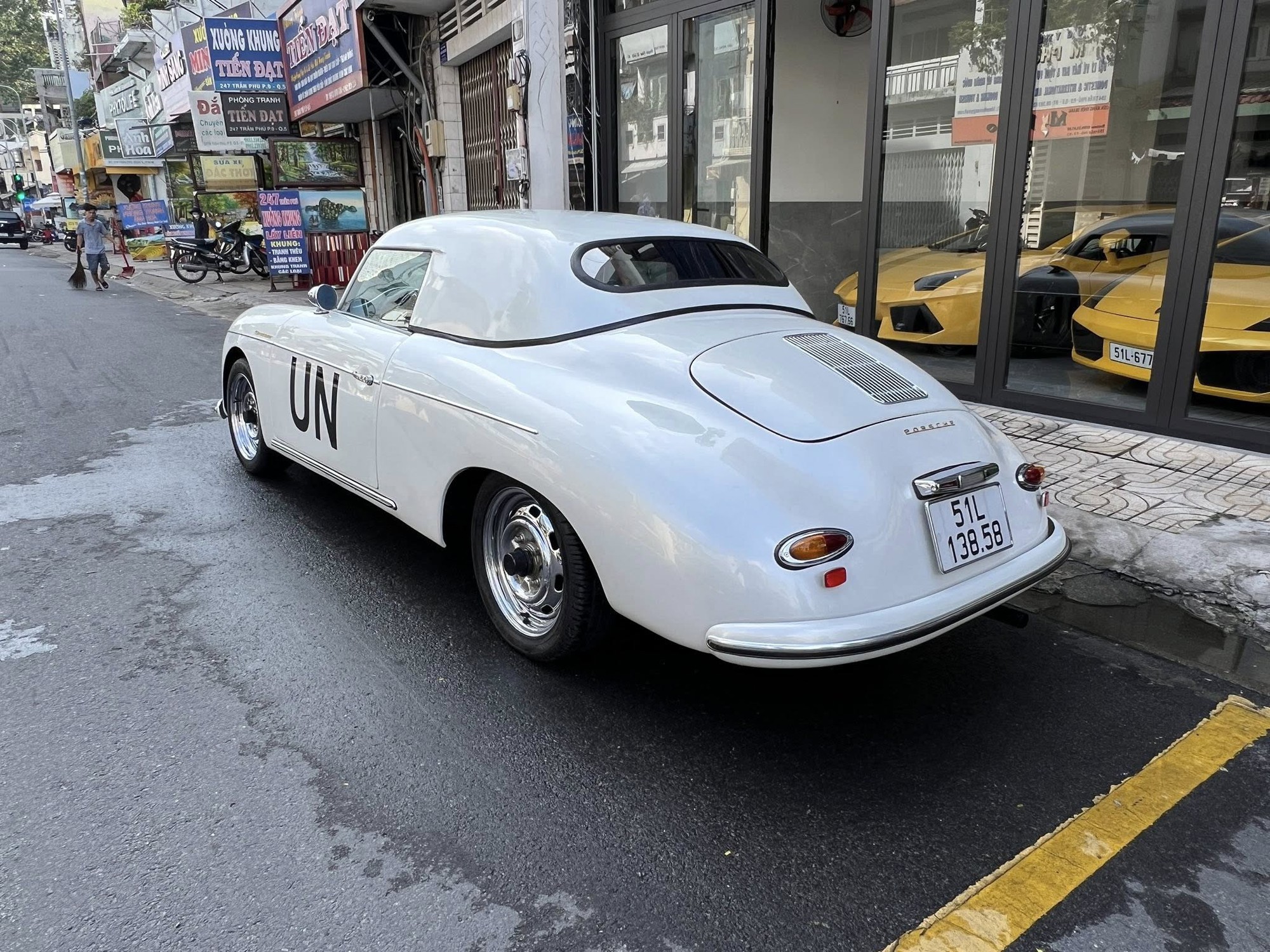 Ngoại thất Porsche 356A Speedster