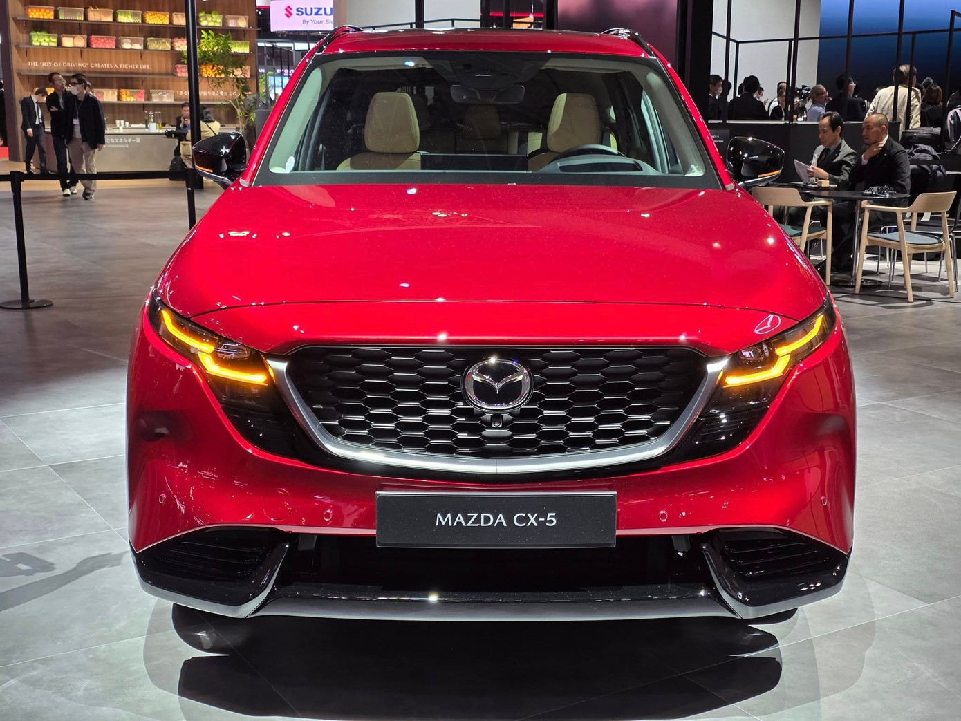 Thiết kế thể thao và hiện đại của Mazda CX-5 mới