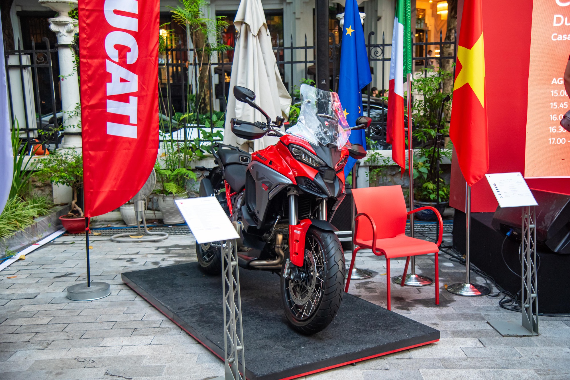 Cơ sở vật chất của nhà phân phối Ducati mới