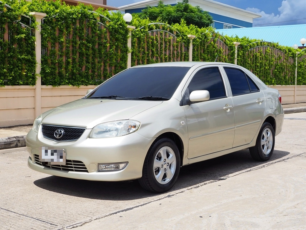 Toyota Vios đời đầu