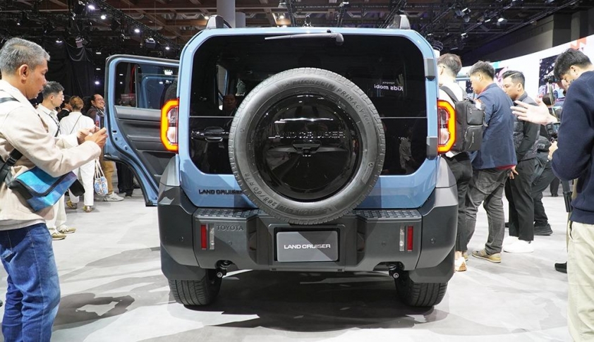 Phụ kiện hỗ trợ off-road và dã ngoại