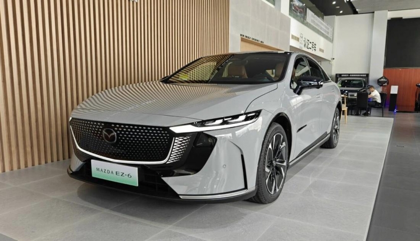 Ngoại thất Mazda EZ-6 2026 Mazda EZ-6 phiên bản 2026