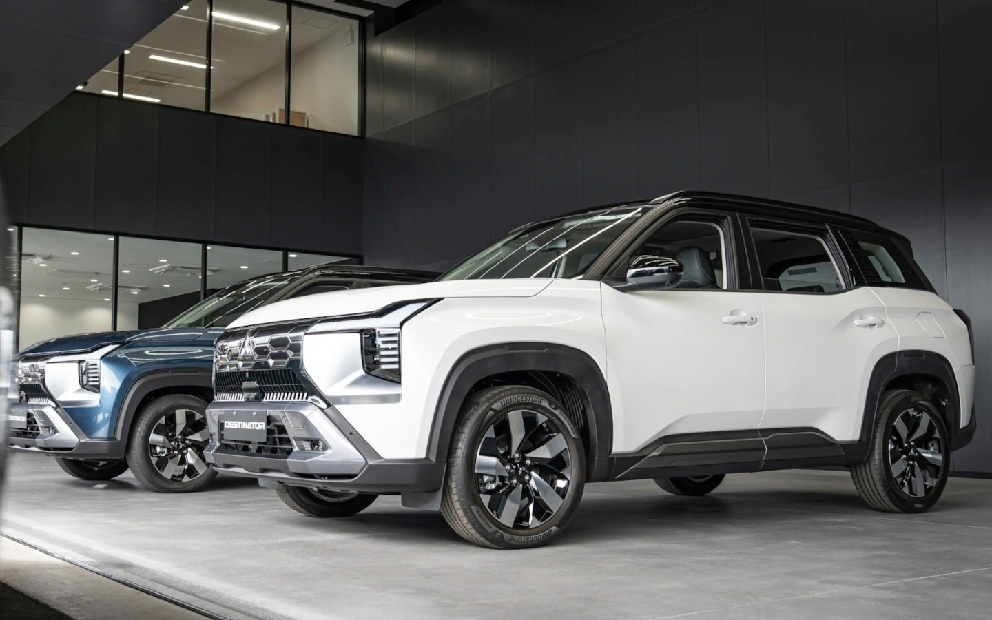 Xe SUV 7 chỗ với nhiều tính năng hiện đại