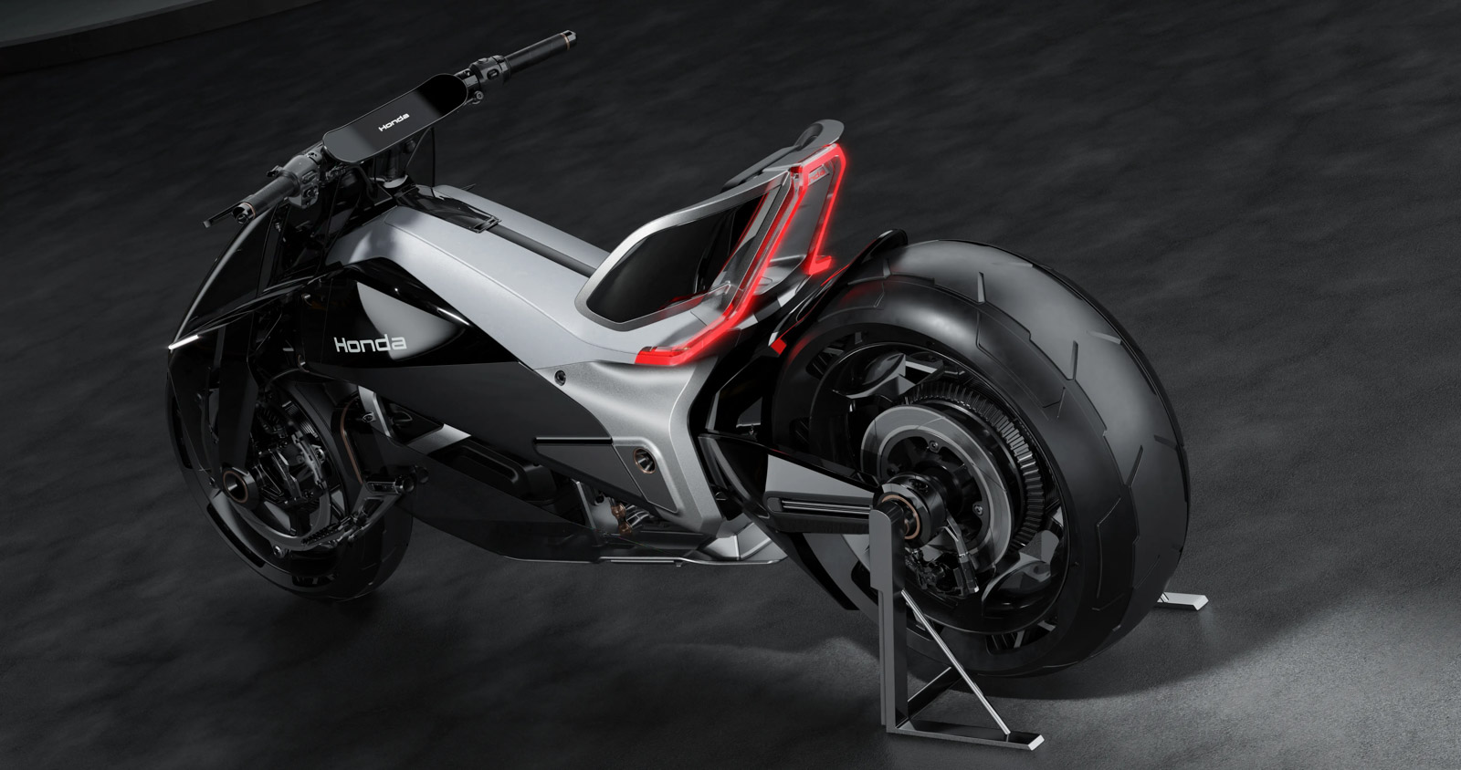 Khung xe và hệ thống treo tay đòn kép trên EV Outlier Thiết kế yếm trong suốt và khung xương sống đặc trưng