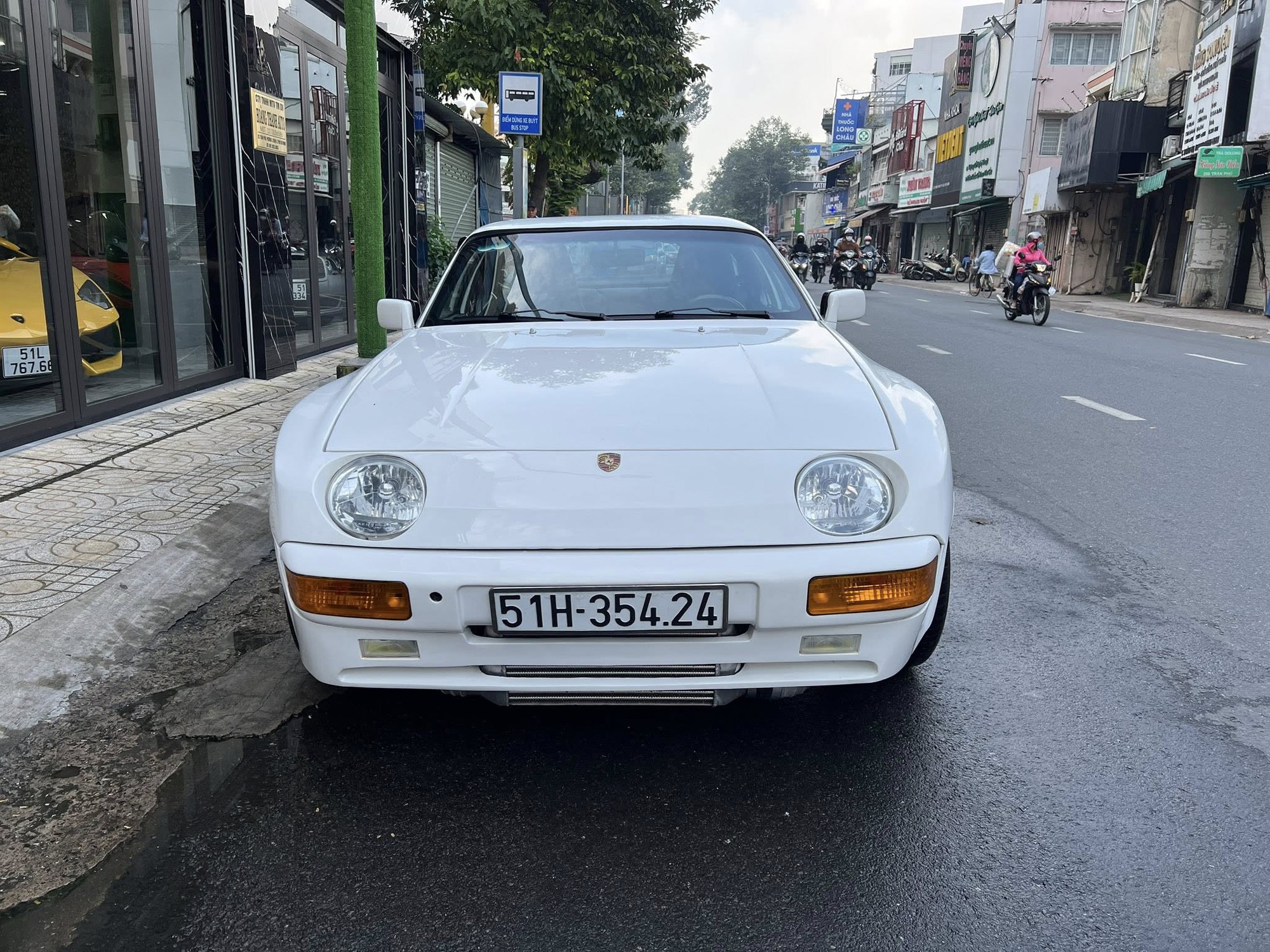 Cụm đèn pha mới của Porsche 944 thứ hai Đèn pha tròn cố định trên Porsche 944