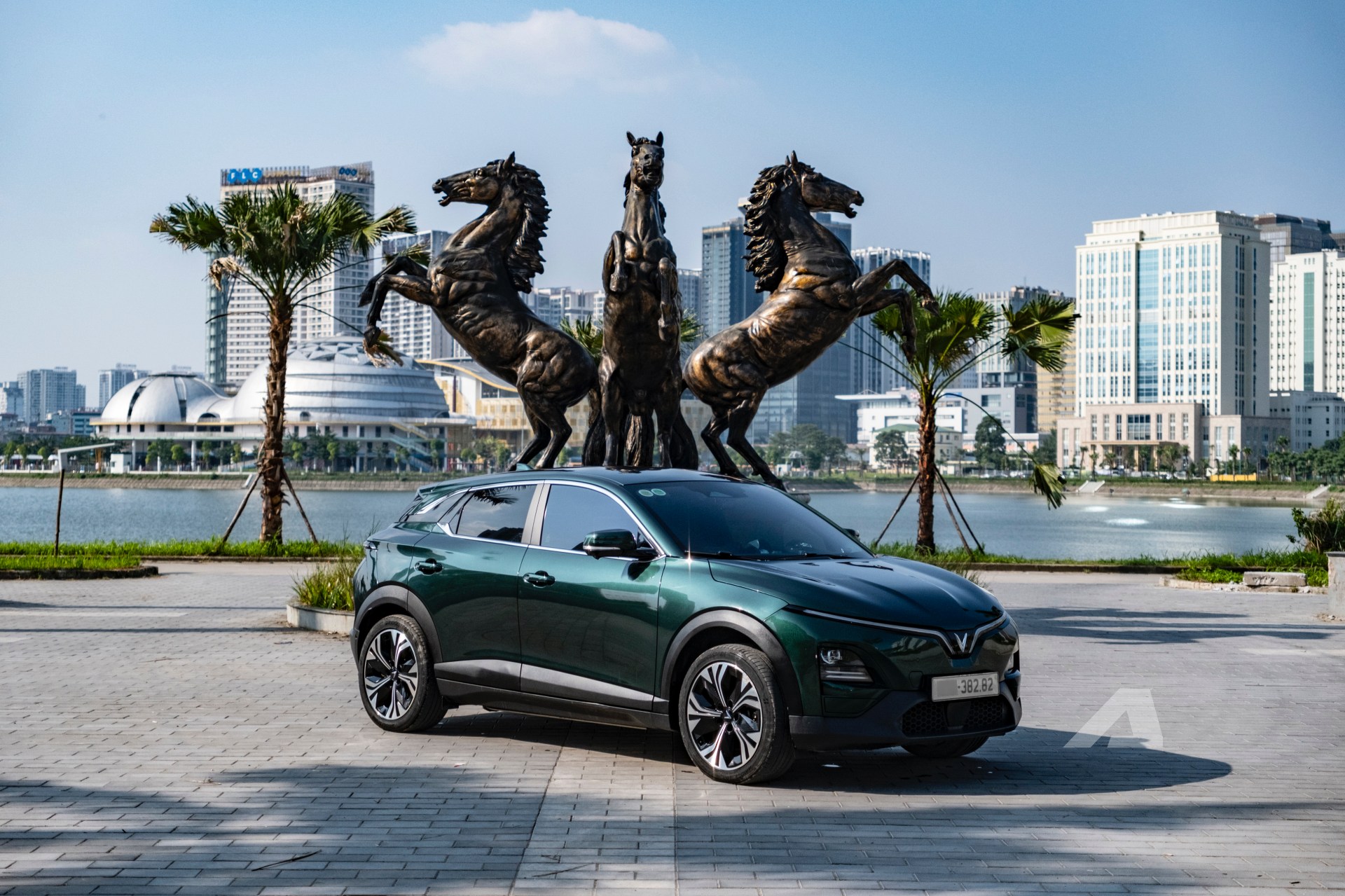 VF 6 trên đường đèo VF 6 vận hành tốt trên địa hình đèo dốc