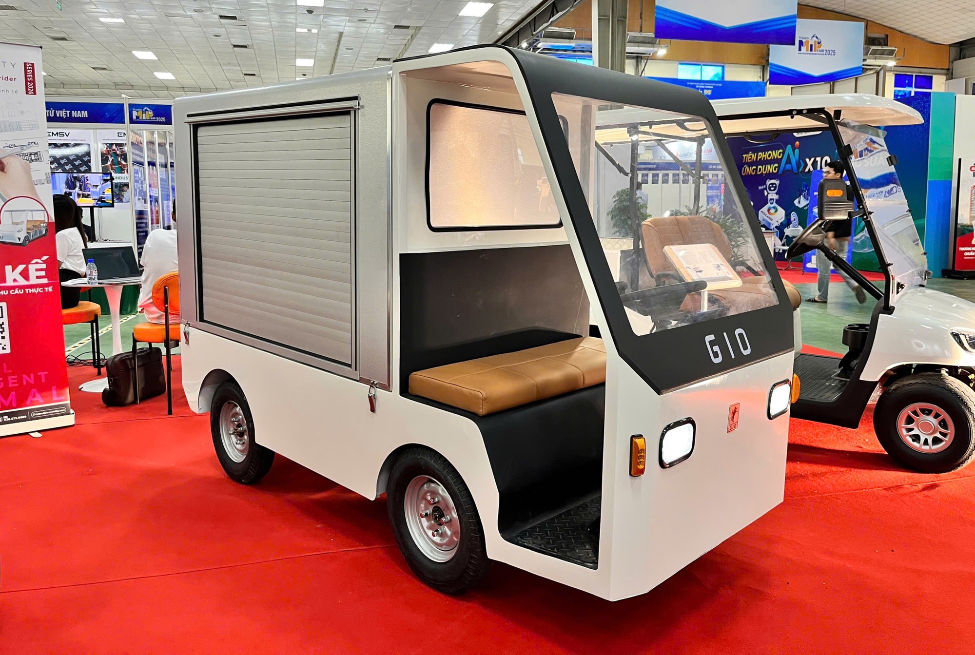 Thêm một concept xe tải điện sản xuất bởi người Việt: Giá dự kiến 35 triệu đồng, chạy tối đa 70km/sạc- Ảnh 1. Concept xe tải mini GIO Tano 250.