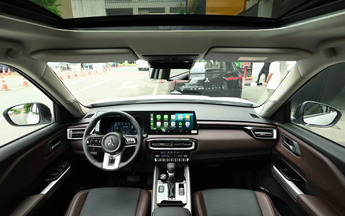 Nội thất xe với nhiều công nghệ hiện đại