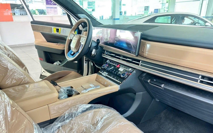 Hyundai Santa Fe Hybrid thiết kế ngoại thất mạnh mẽ