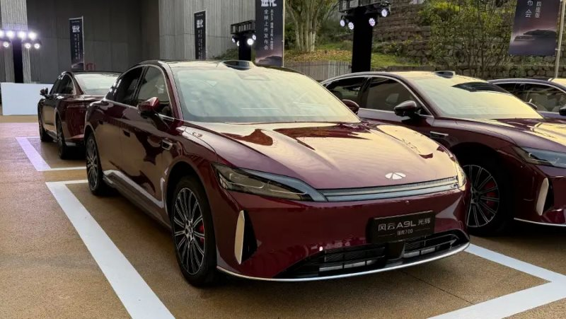 Thiết kế ngoại thất xe Fulwin A9L