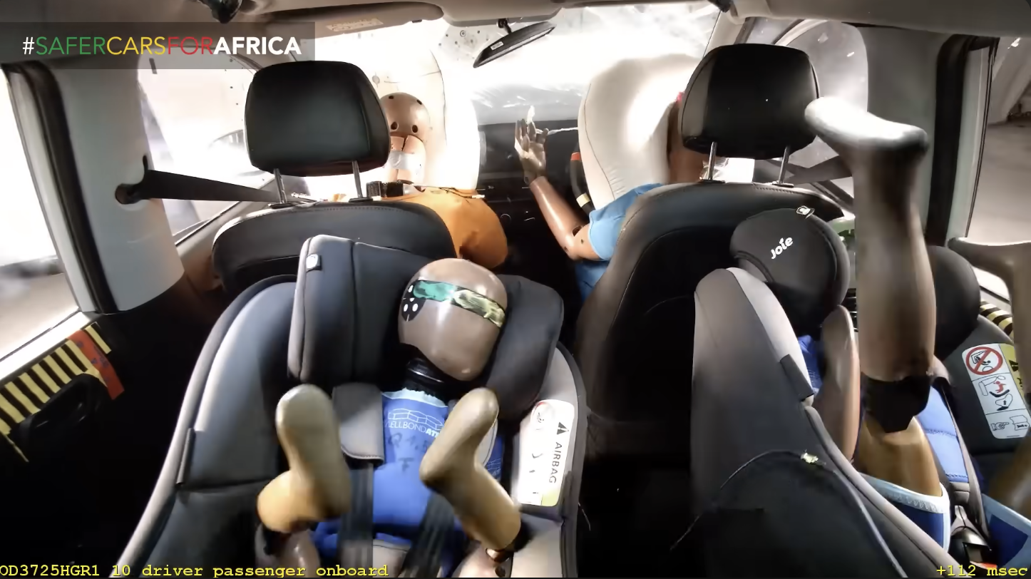 Khoang nội thất với trang bị an toàn cơ bản Nội thất Hyundai Grand i10 và trang bị an toàn