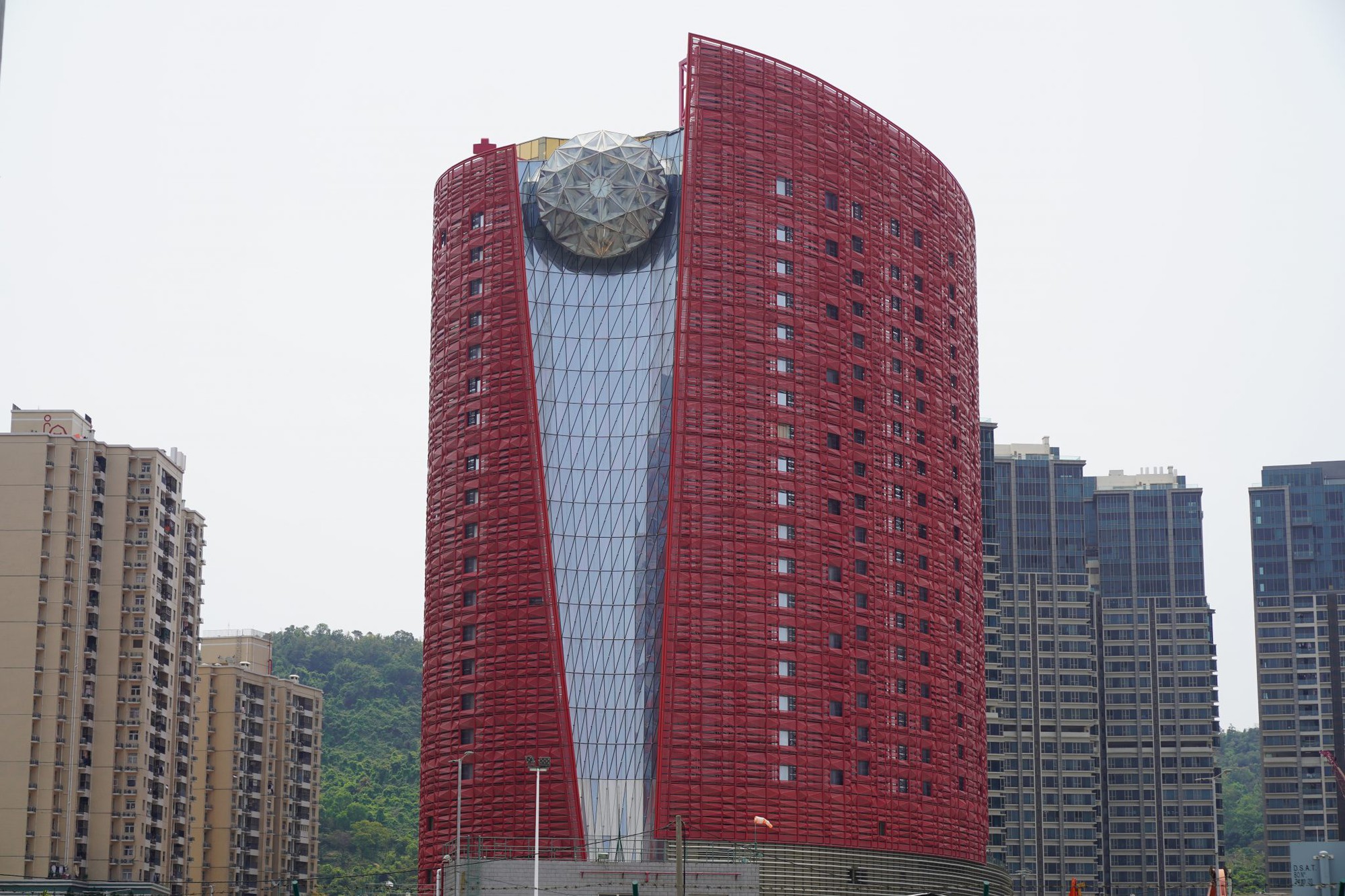 Rolls-Royce Phantom được dùng trong dịch vụ cưới Xe linh hoạt chuyển đổi mục đích sử dụng